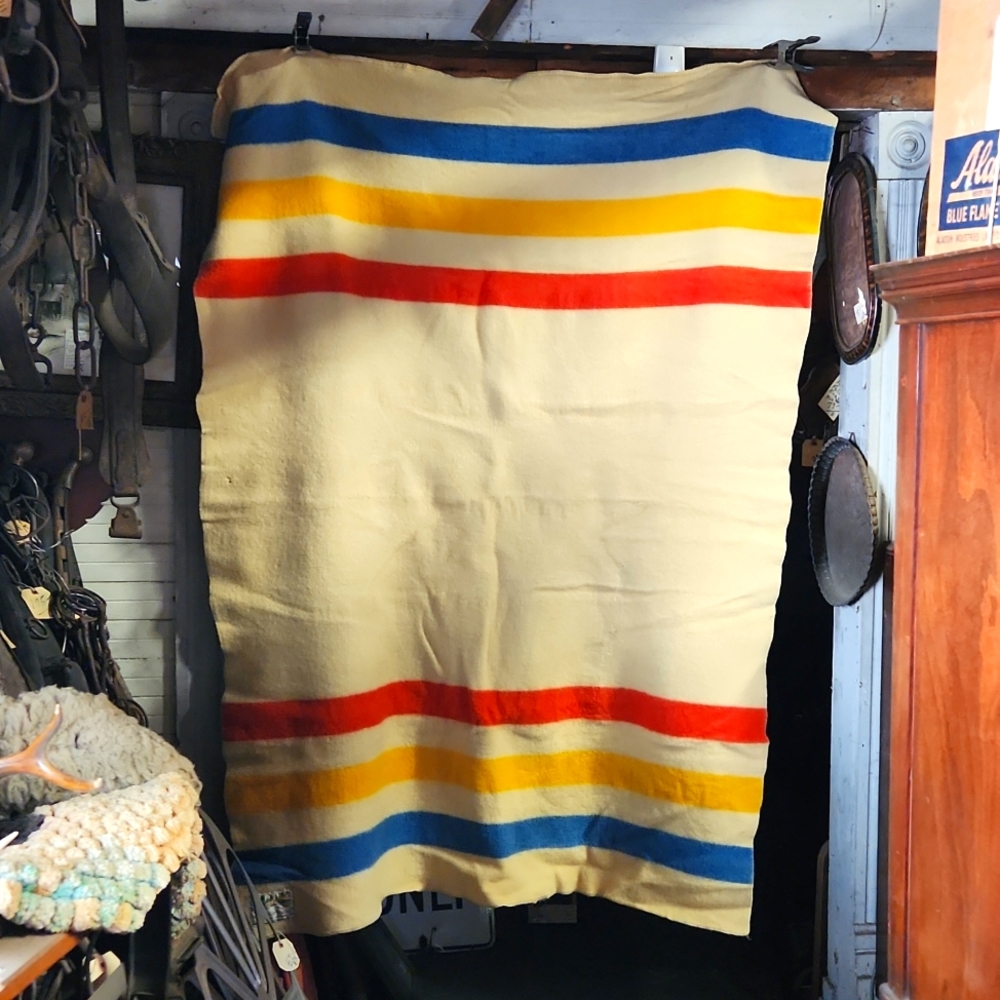 Vintage Orrolaskin Wool Blanket